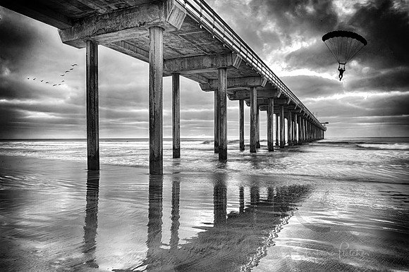 Sunset Comes to Scripts Pier